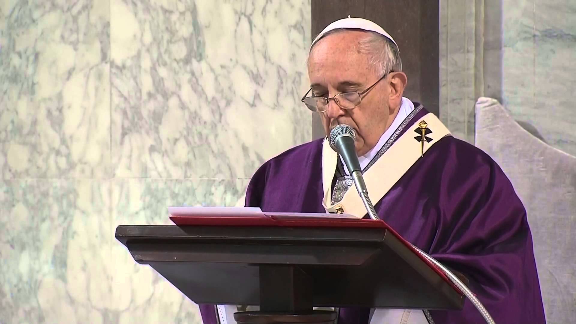 "La mejor herencia que dejamos es la fe": Homilía en Santa Marta