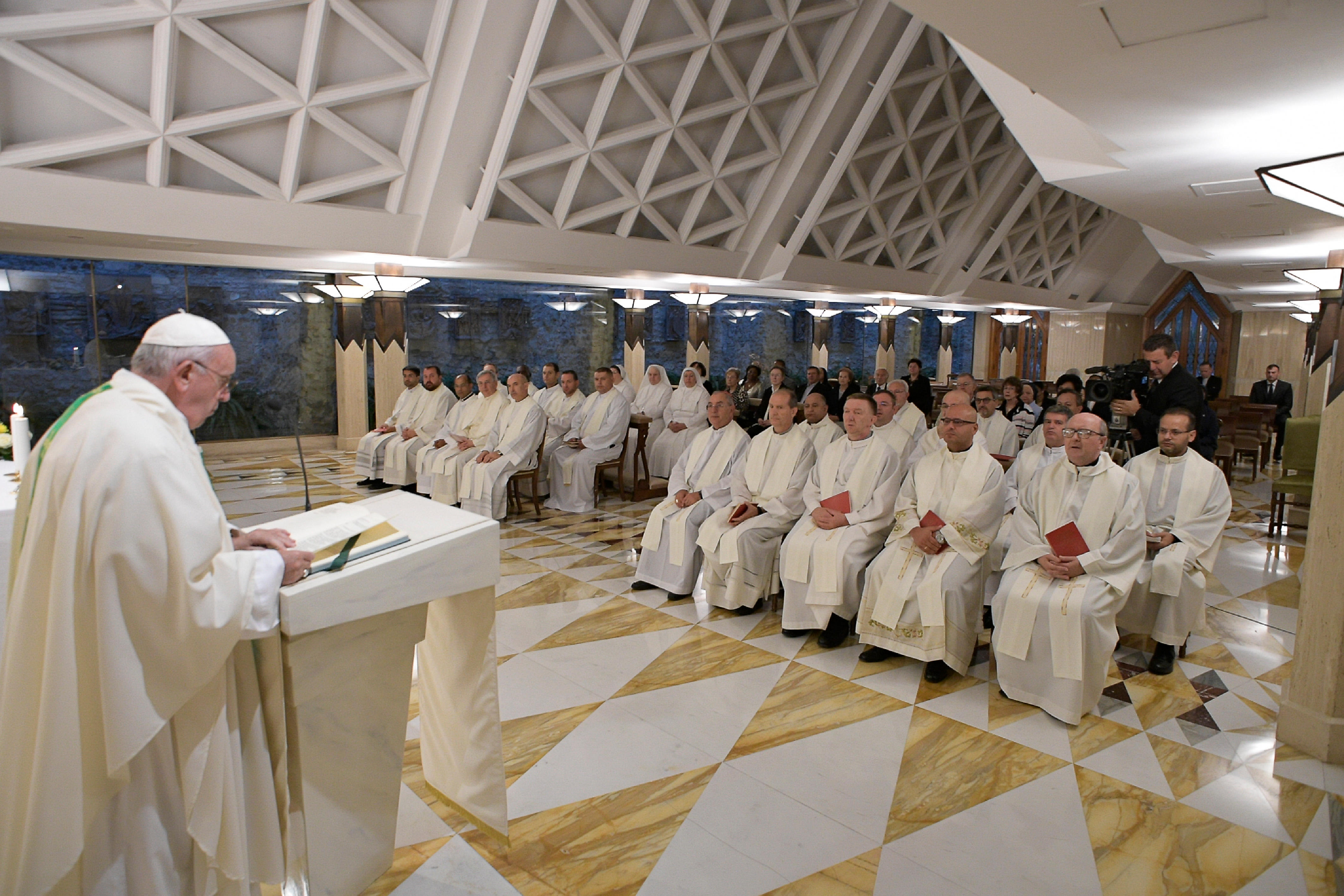 El papa Francisco advierte de un peligro para la fe de los cristianos