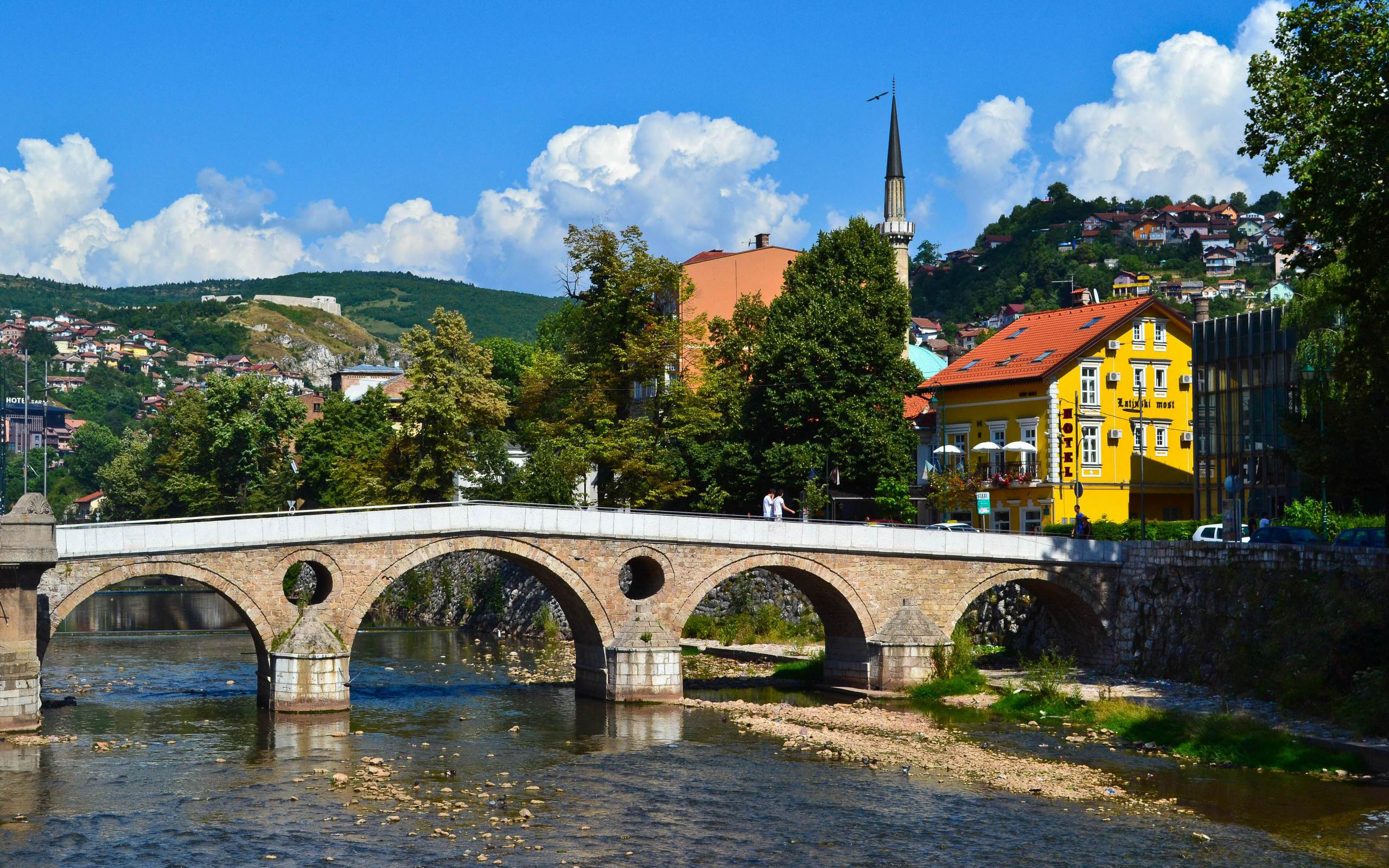 Papa anuncia su viaje a Sarajevo