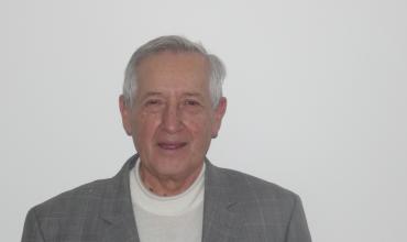 https://arquimedia.s3.amazonaws.com/2/aal2018/p-arturo-silva-hurtadojpg.JPG